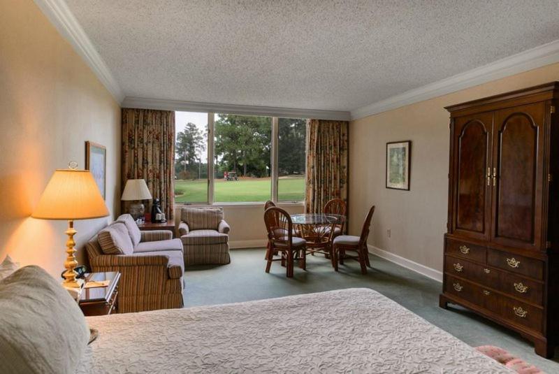 The Inn At Houndslake Aiken Ngoại thất bức ảnh