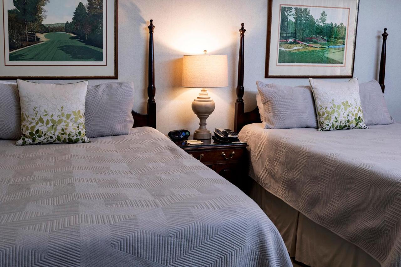 The Inn At Houndslake Aiken Ngoại thất bức ảnh