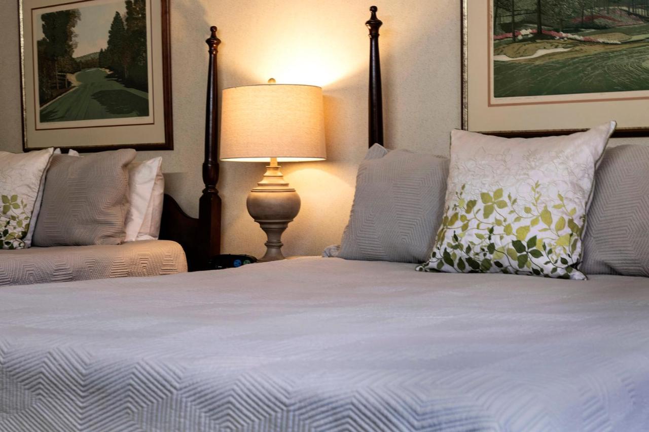 The Inn At Houndslake Aiken Ngoại thất bức ảnh