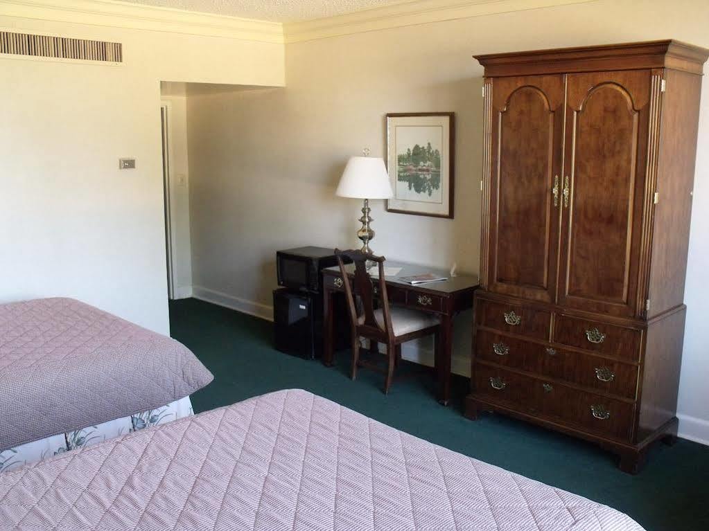 The Inn At Houndslake Aiken Ngoại thất bức ảnh